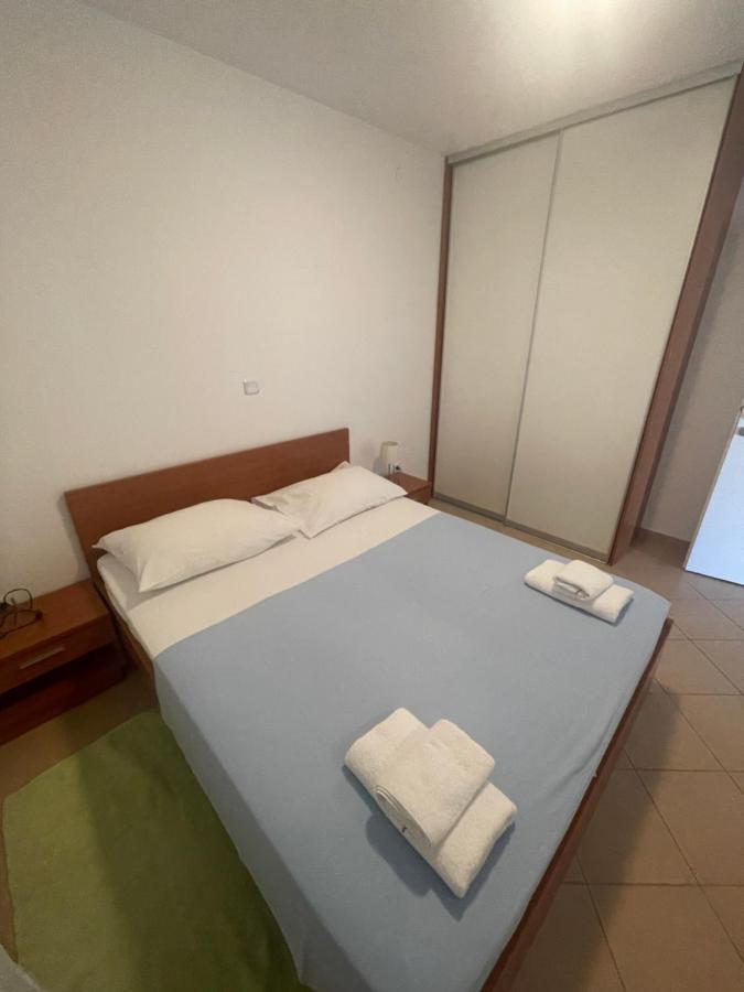 Apartments Andrea Стара Новаля Екстериор снимка