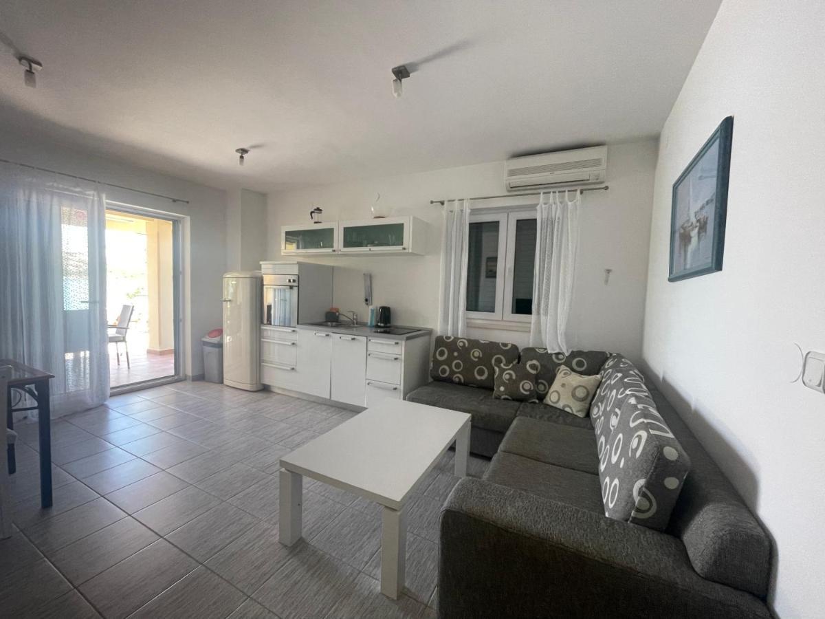 Apartments Andrea Стара Новаля Екстериор снимка