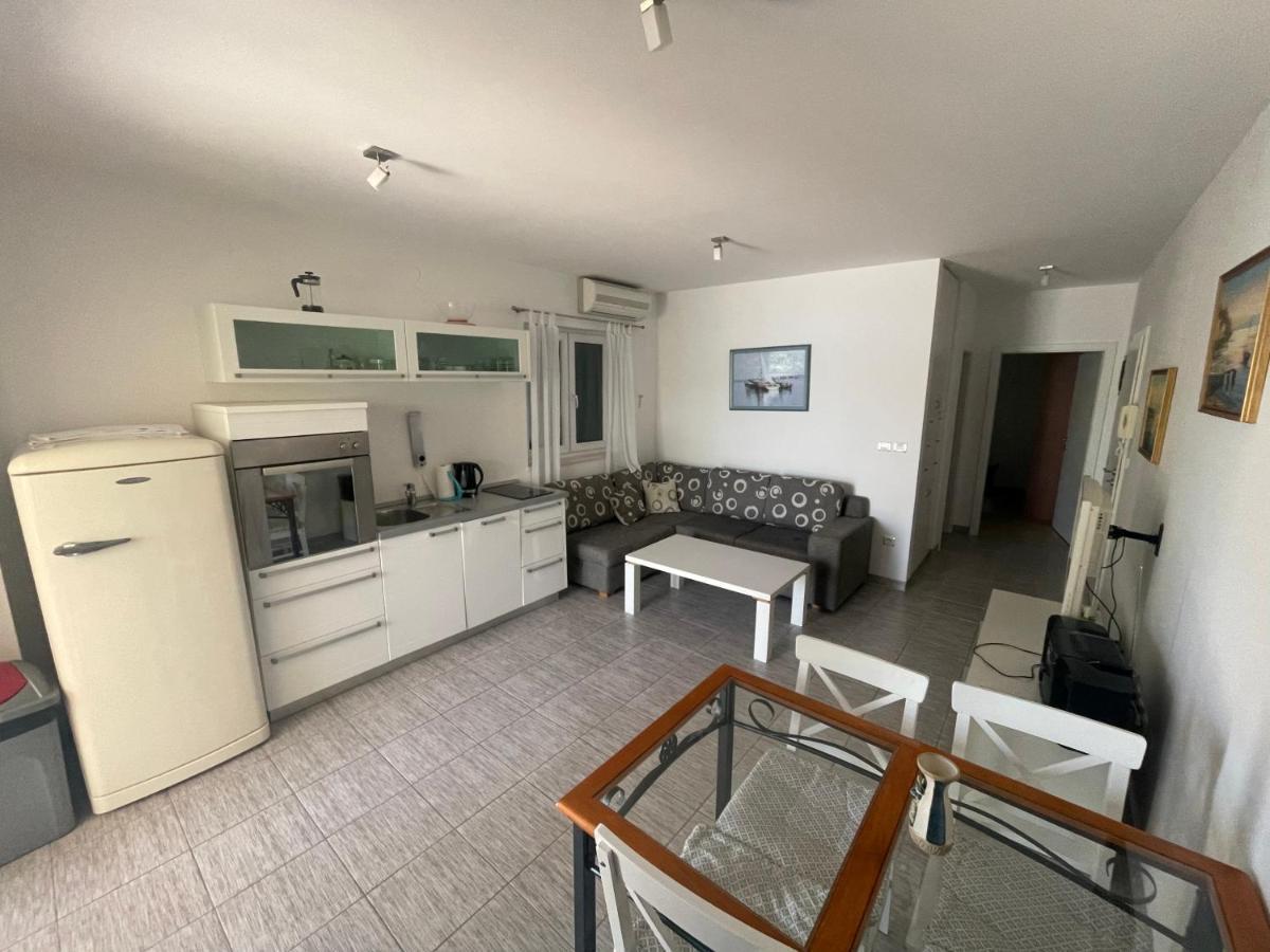 Apartments Andrea Стара Новаля Екстериор снимка