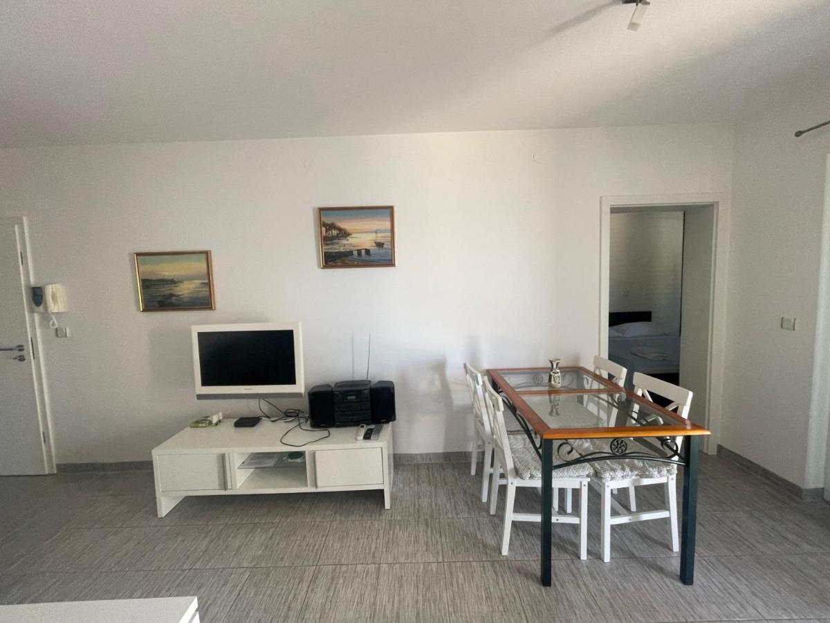 Apartments Andrea Стара Новаля Екстериор снимка