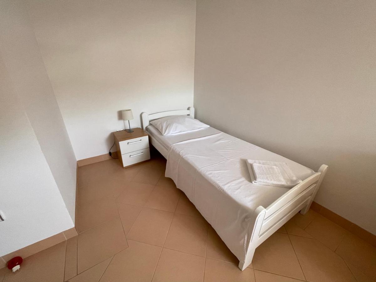Apartments Andrea Стара Новаля Екстериор снимка
