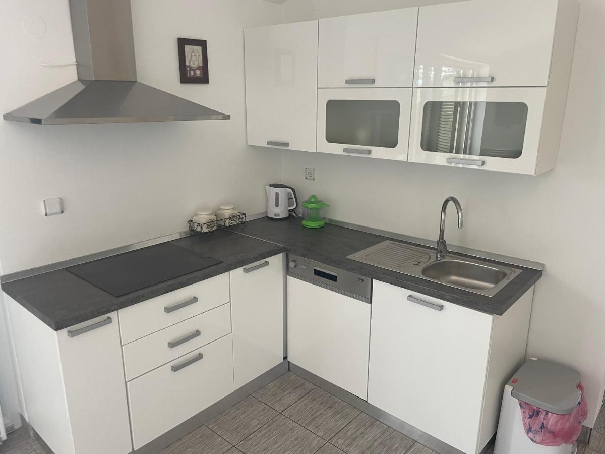 Apartments Andrea Стара Новаля Екстериор снимка