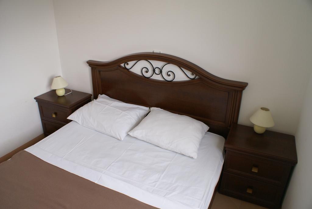 Apartments Andrea Стара Новаля Стая снимка