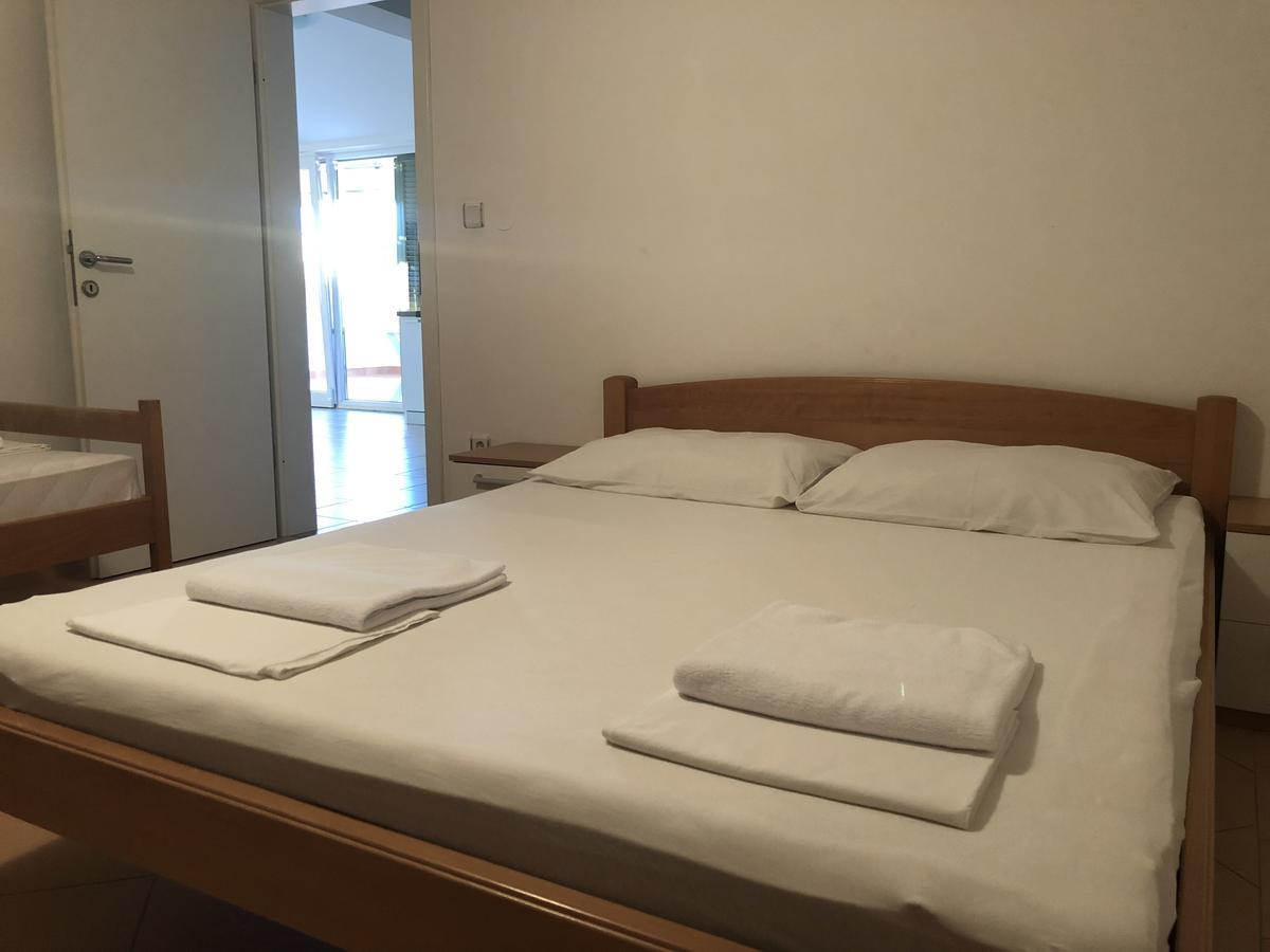 Apartments Andrea Стара Новаля Екстериор снимка
